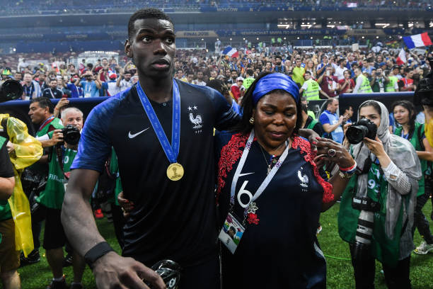 的背景与角 的背景与角