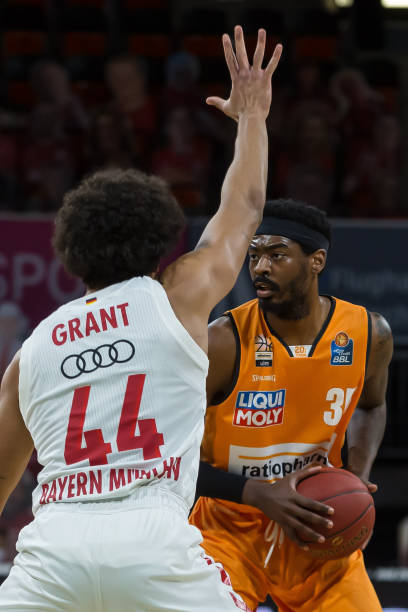 而女子组冠 而女子组冠